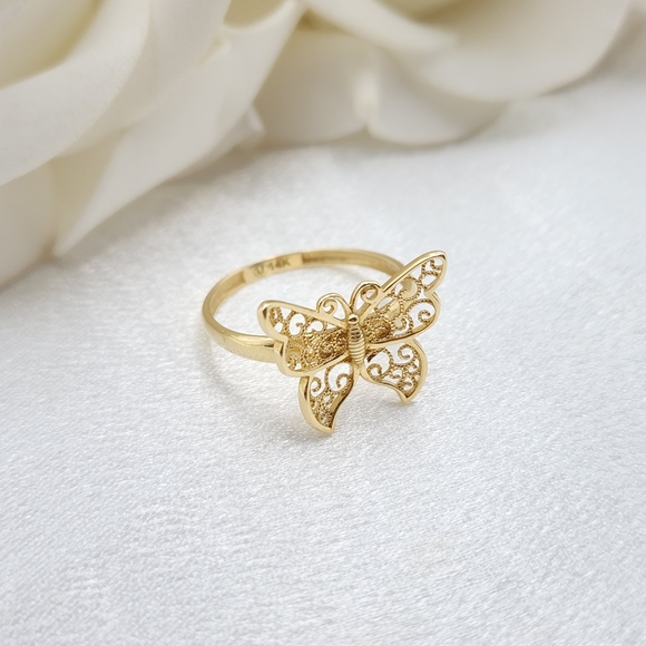 Solid 14k Gold Big Butterfly Ring - Size 7 - Picture 7 of 8